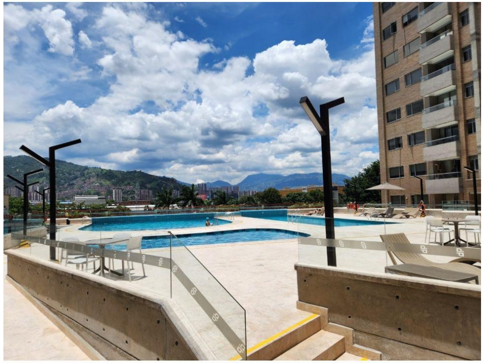 EN VENTA APARTAMENTO CERCA A VIVA ENVIGADO — foto 3