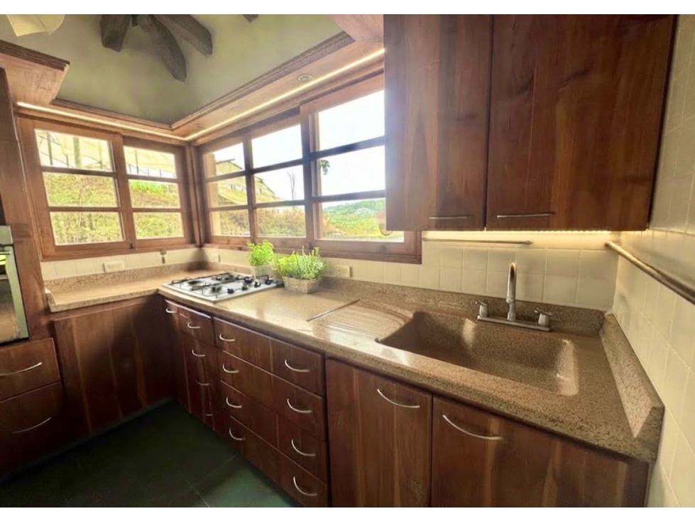 EN VENTA CASA CON APARTAMENTO PANTANILLO ENVIGADO — foto 4