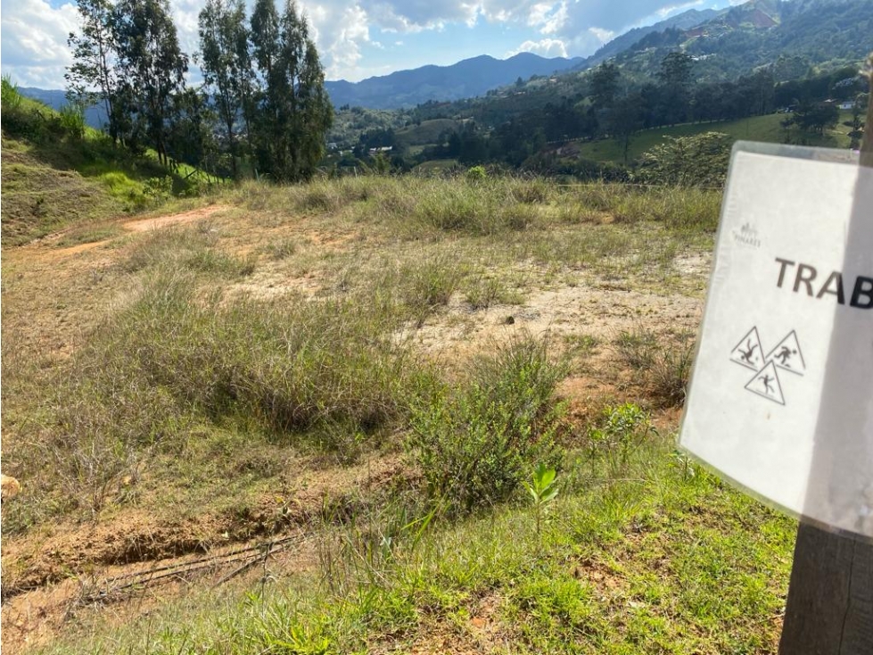 VENDO LOTE EN PARCELACION EN LA CEJA - 1