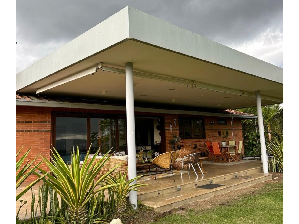 ARRIENDO FINCA EN JUANITO LAGUNA