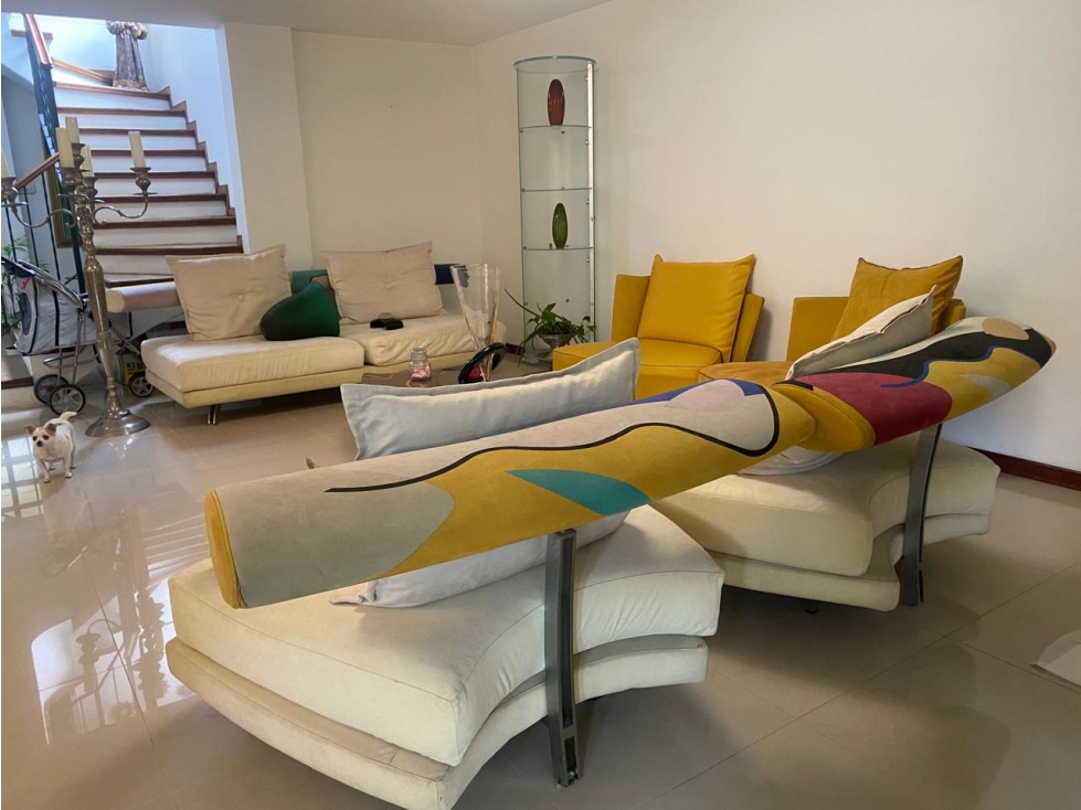 VENDO CASA EN LAS LOMAS DE ENVIGADO — foto 2