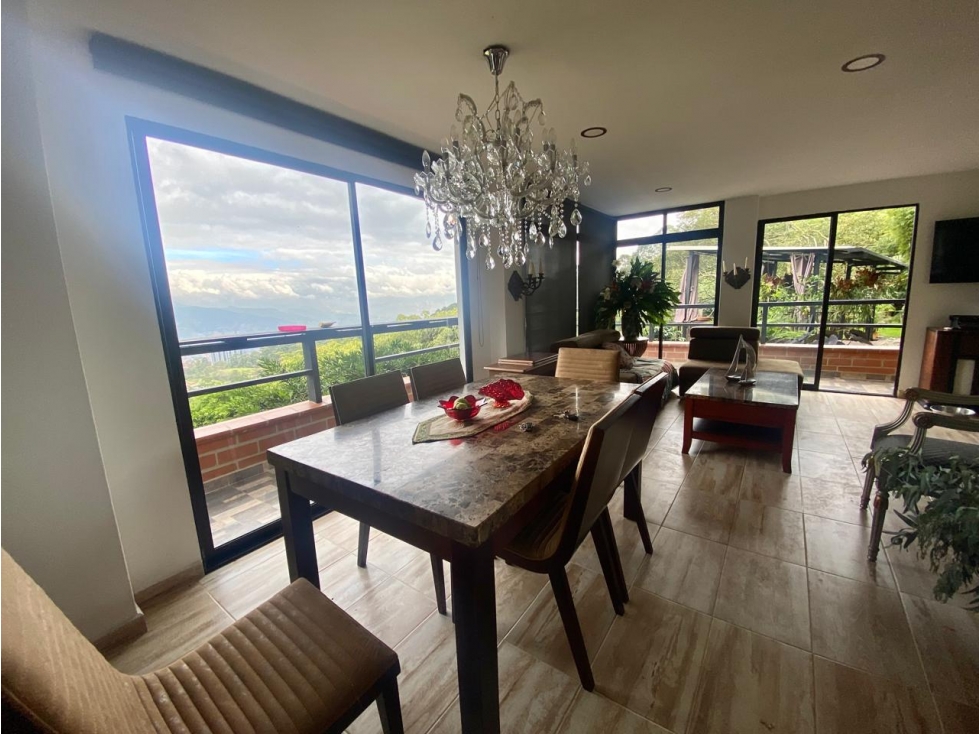 VENDO O ARRIENDO CASA EN EL ESCOBERO