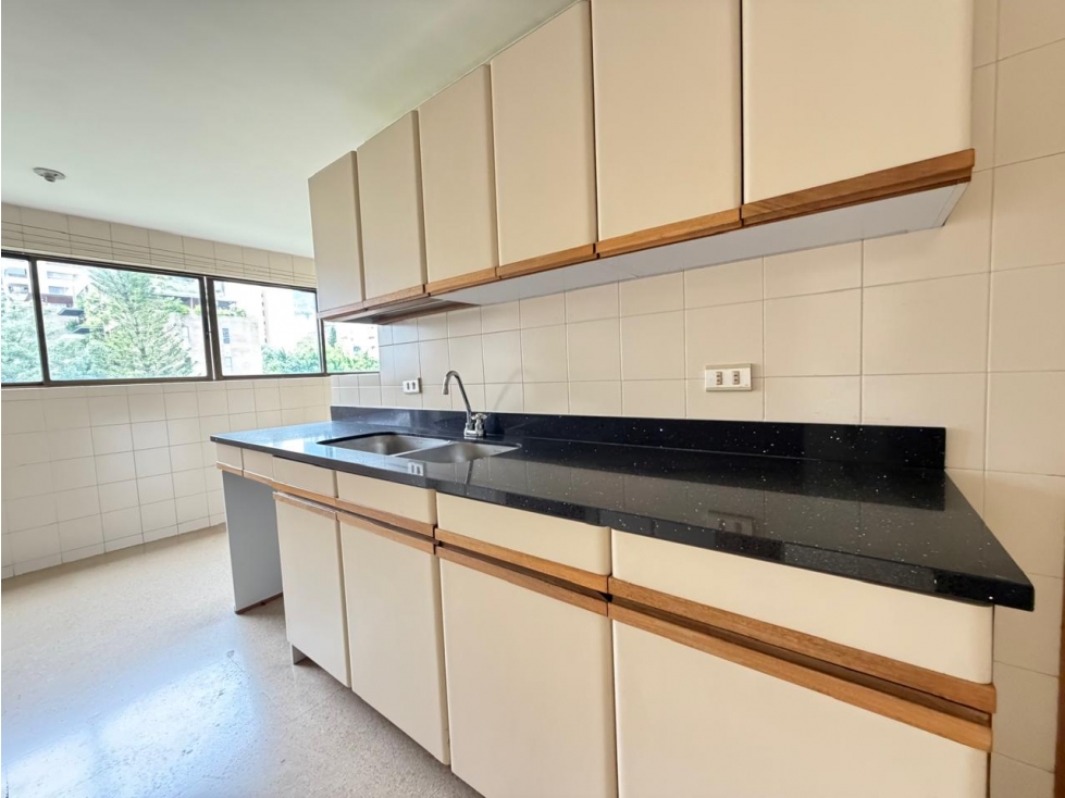 APARTAMENTO EN CASTROPOL — foto 5