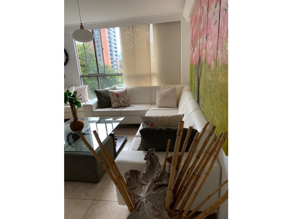 VENDO APARTAMENTO EN LA LOMA DE EL ESCOBERO