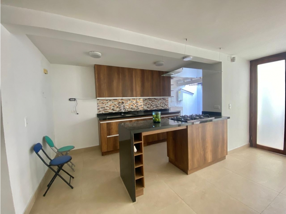 ARRIENDO CASA EN VILLA GRANDE - 4