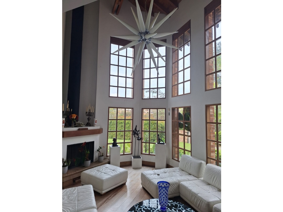 VENDO CASA EN EL ESCOBERO — foto 3