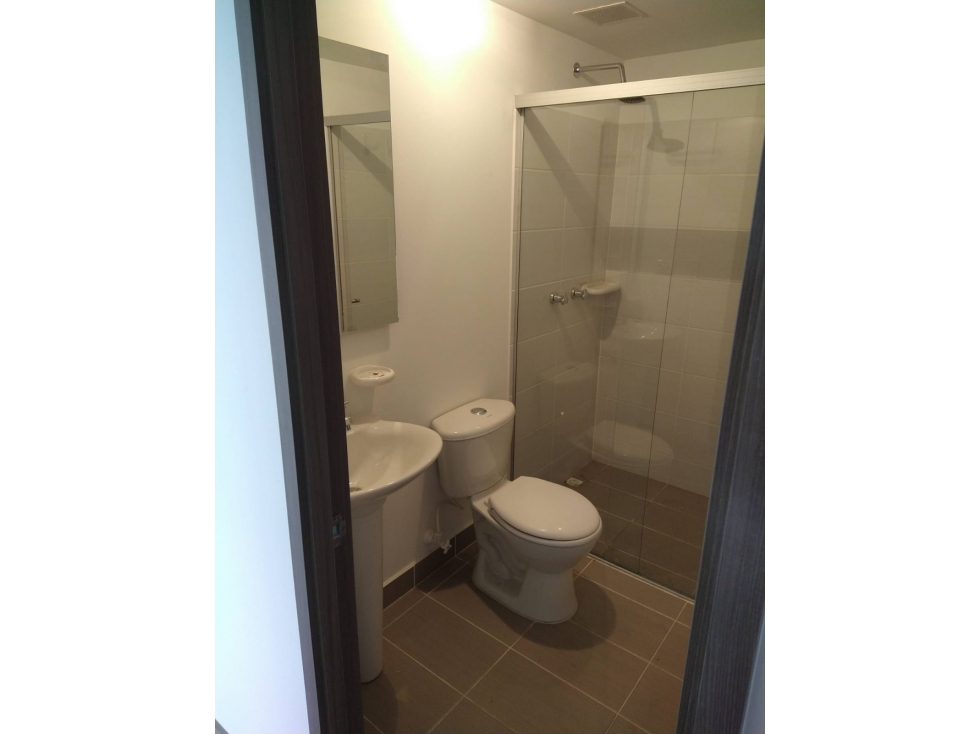 VENDO APARTAMENTO CERCA AL PARQUE DE LAS CHIMENEAS — foto 2
