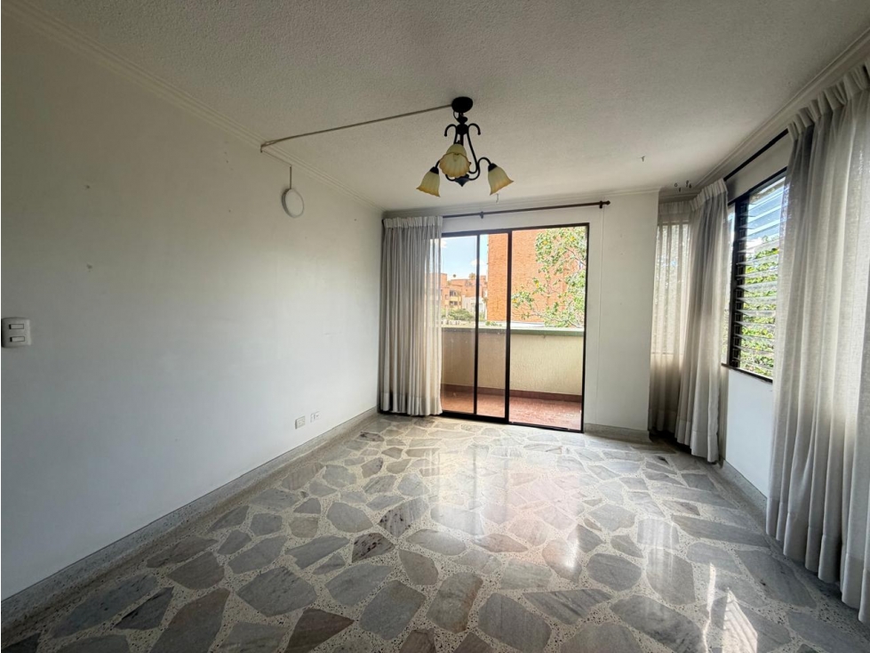 APARTAMENTO EN LAURELES — foto 3