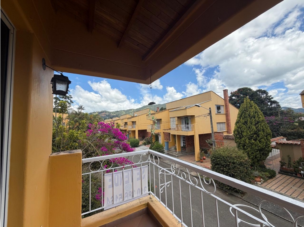 VENDO CASA EN EL TAMBO LA CEJA — foto 2