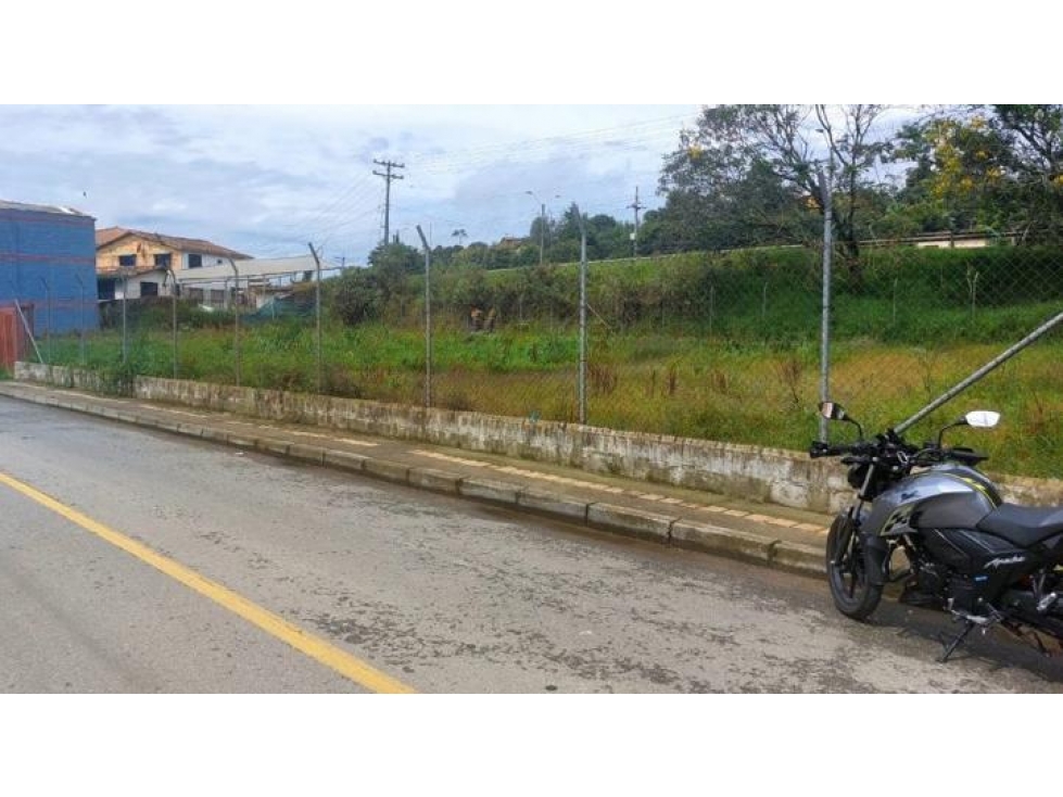 VENDO LOTE ALTA MIXTURA EN AUTOPISTA MEDELLIN BOGOTA — foto 3