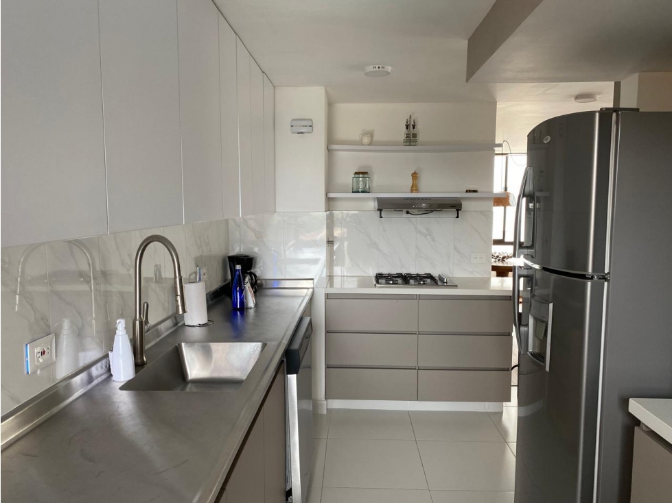 VENDO APARTAMENTO EN LA LOMA DE ALEJANDRIA — foto 6