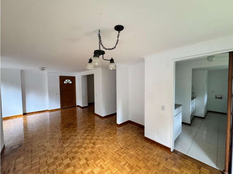 VENDO APARTAMENTO EN EL POBLADO — foto 3