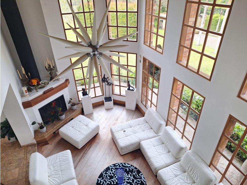 VENDO CASA EN EL ESCOBERO — foto 2