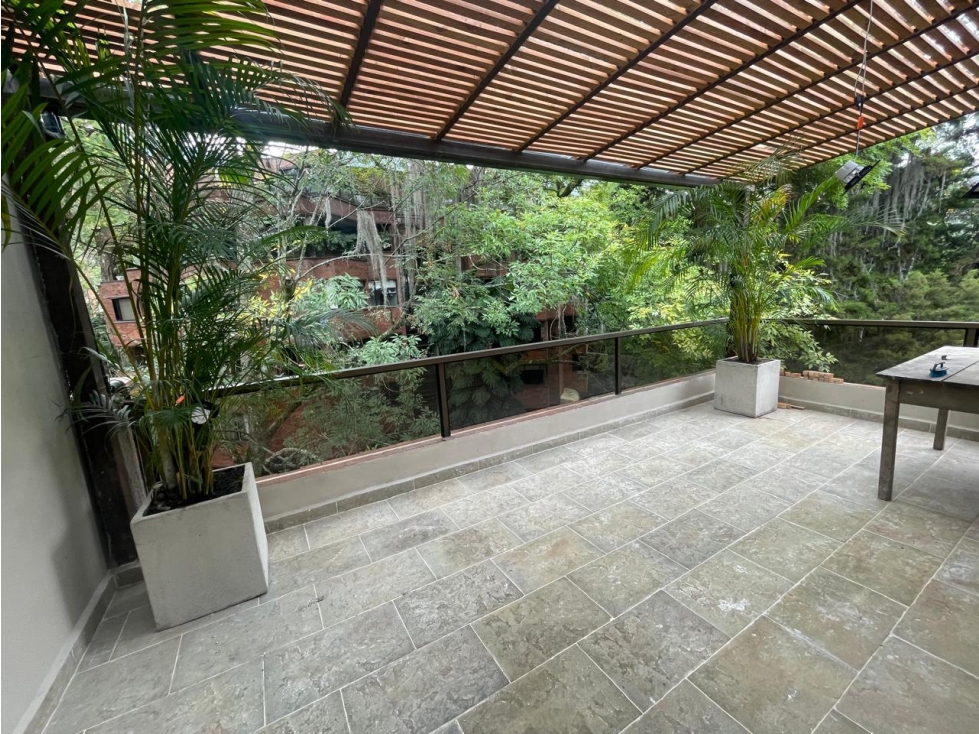 VENDO APARTAMENTO DE LUJO EN LAS LOMAS