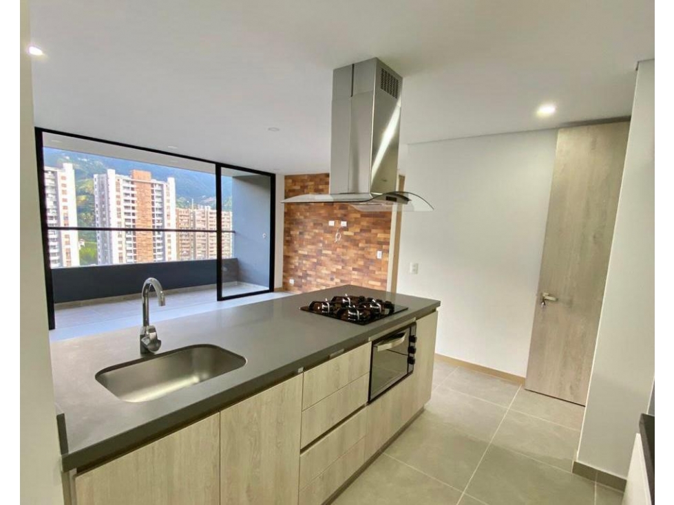 VENDO APARTAMENTO EN LA LOMA DE LAS BRUJAS — foto 3