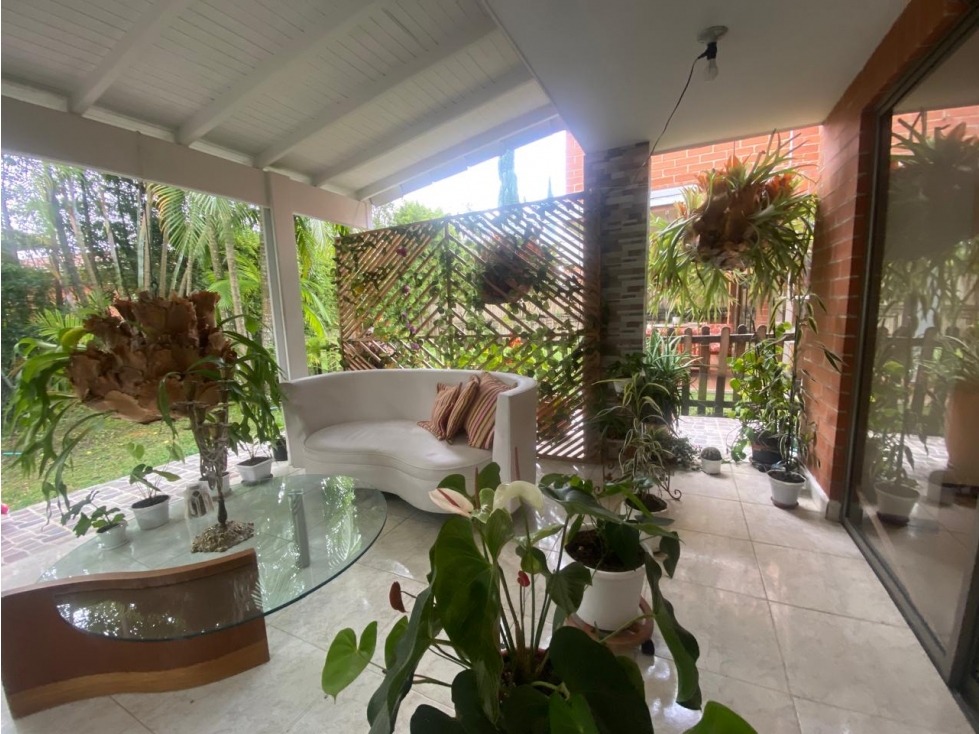 VENDO CASA EN LAS LOMAS DE ENVIGADO — foto 6