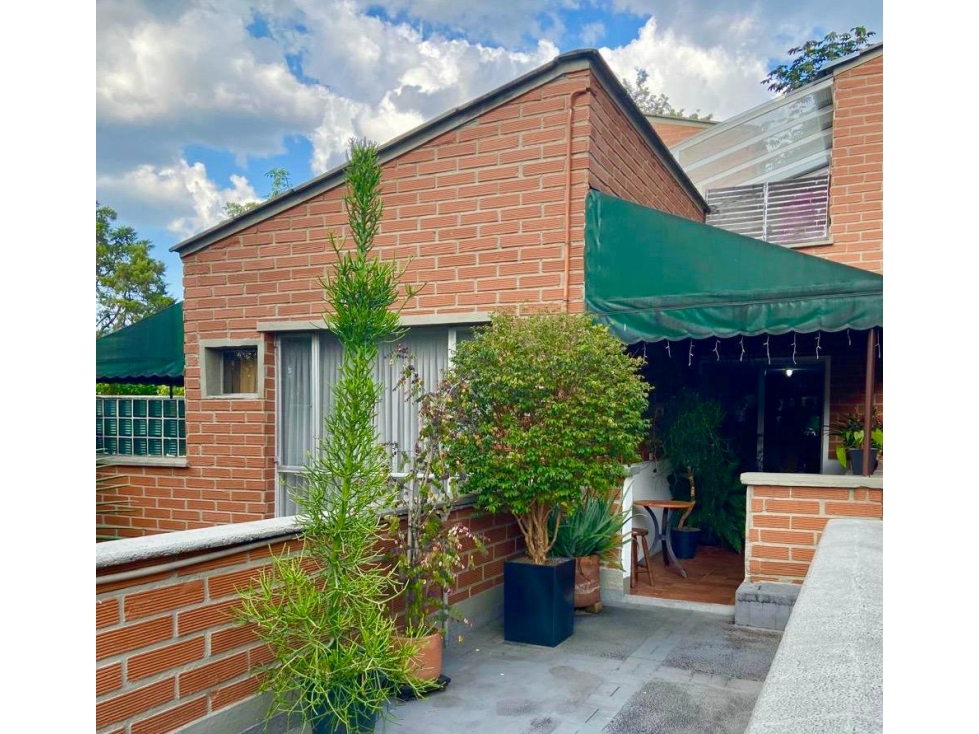 VENDO APARTAMENTO CERCA DE PIAZZA BELLA