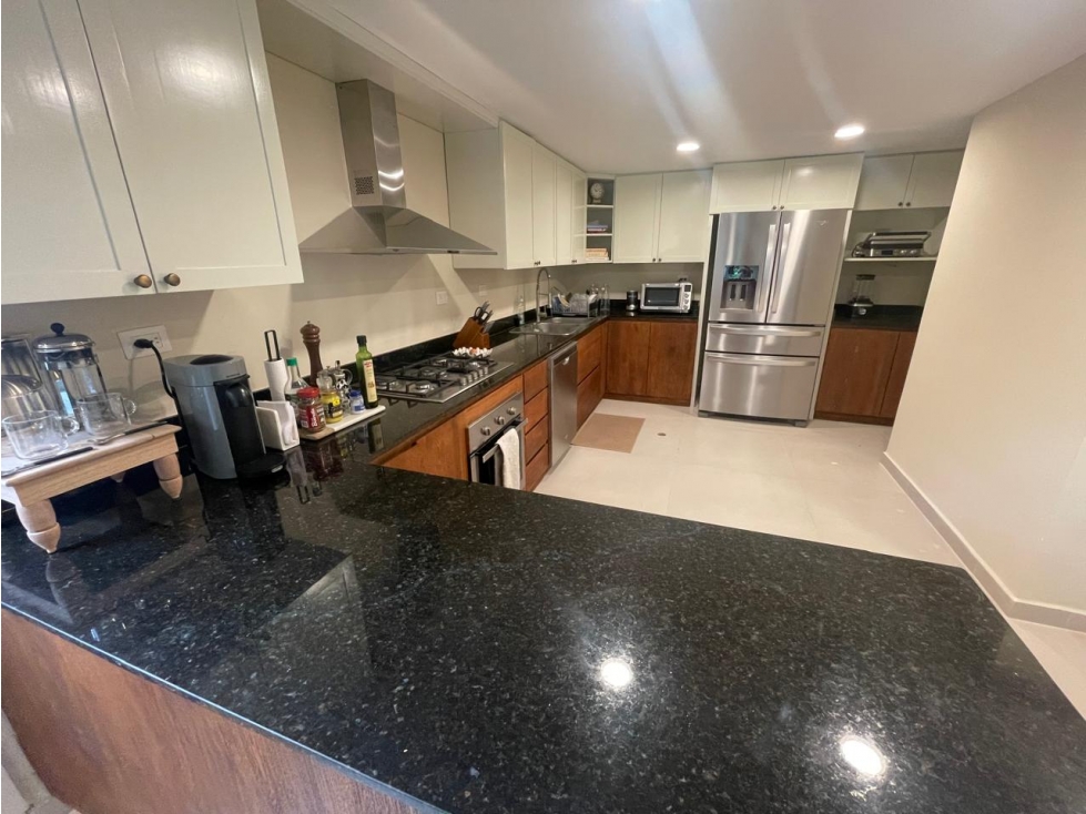 VENDO APARTAMENTO DE LUJO EN LAS LOMAS — foto 4