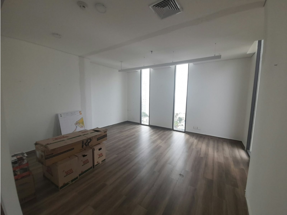 EN VENTA OFICINA BOCAGRANDE - CARTAGENA - 3