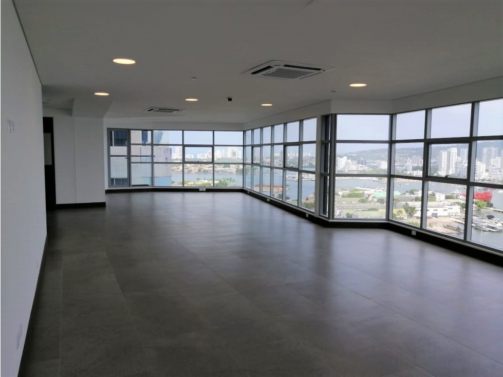 OFICINA EN ARRIENDO BOCAGRANDE - CARTAGENA