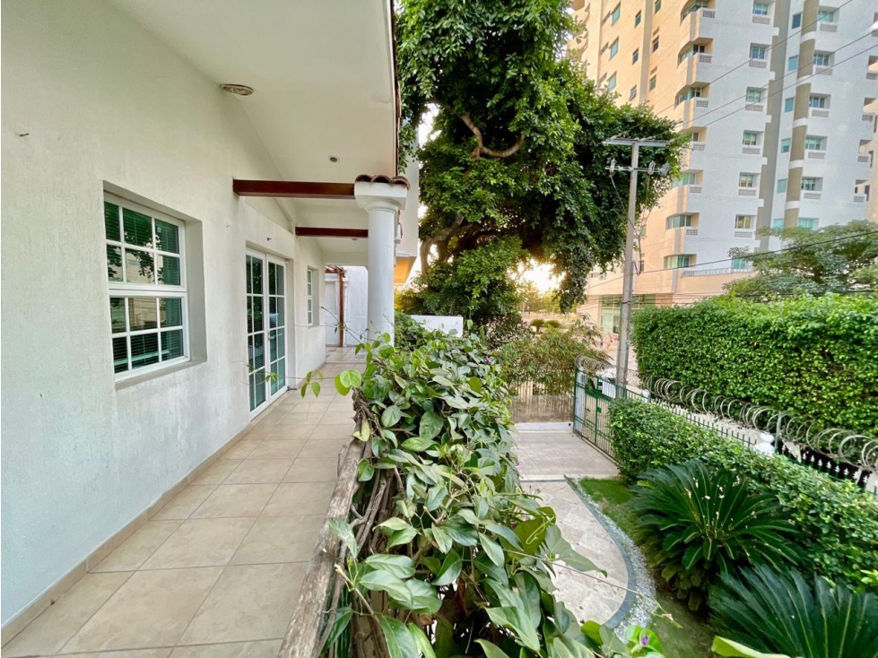 CASA EN VENTA CASTILLOGRANDE - CARTAGENA — foto 2