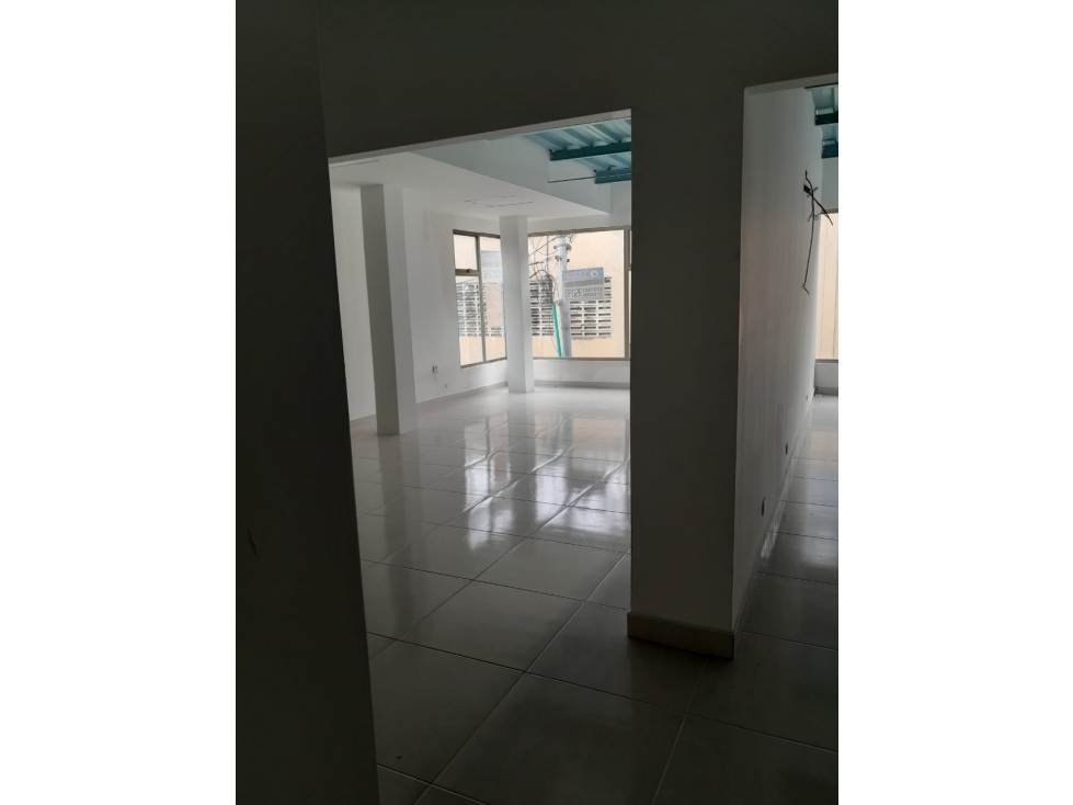 LOCAL EN ARRIENDO BOSQUE - CARTAGENA