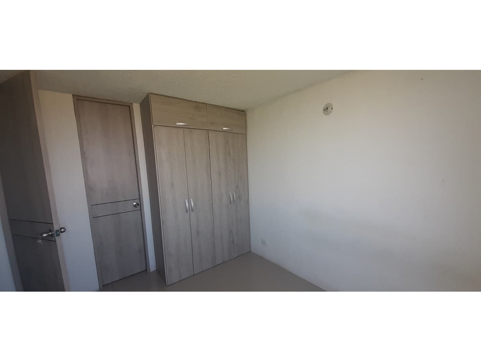 APARTAMENTO EN VENTA EN LA CAROLINA - CARTAGENA — foto 4