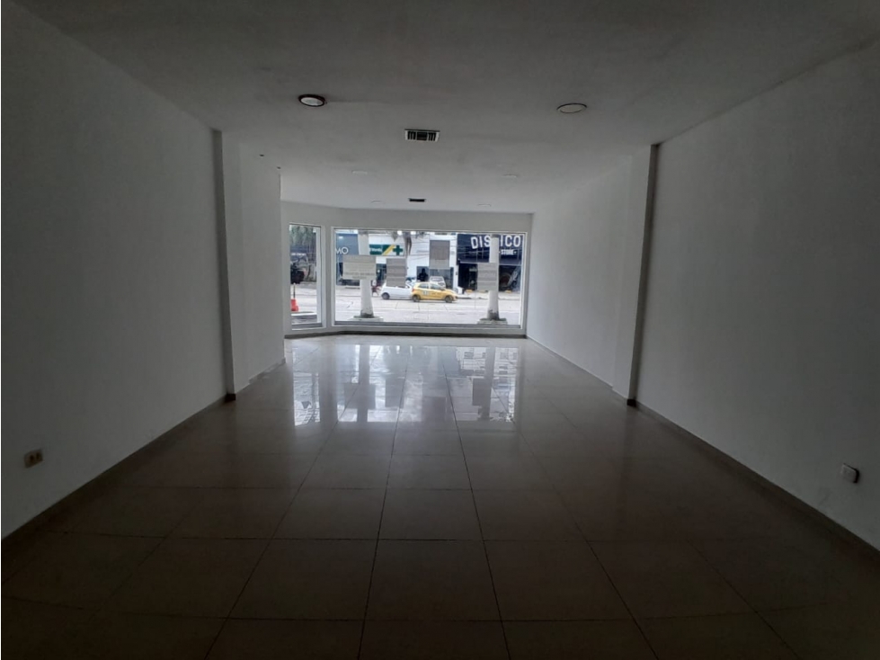 LOCAL EN ARRIENDO BOCAGRANDE - CARTAGENA