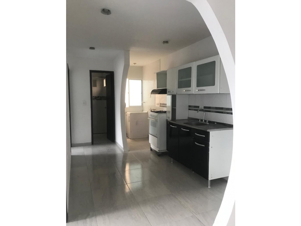 APARTAMENTO EN VENTA BLAS DE LEZO - CARTAGENA — foto 4