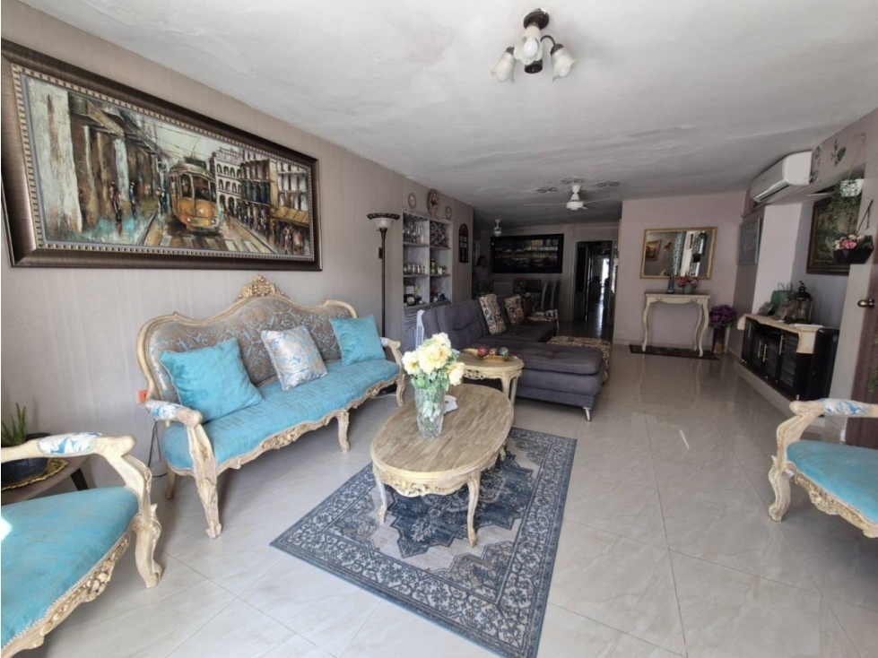 CASA EN ARRIENDO CRESPO - CARTAGENA
