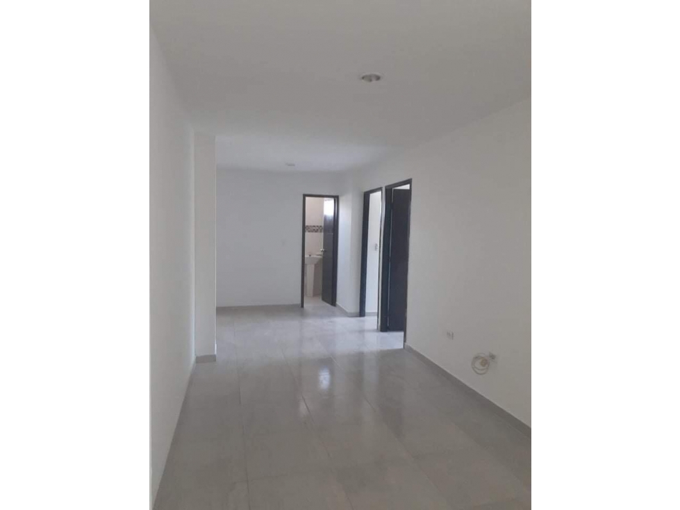 APARTAMENTO EN VENTA BLAS DE LEZO - CARTAGENA — foto 5