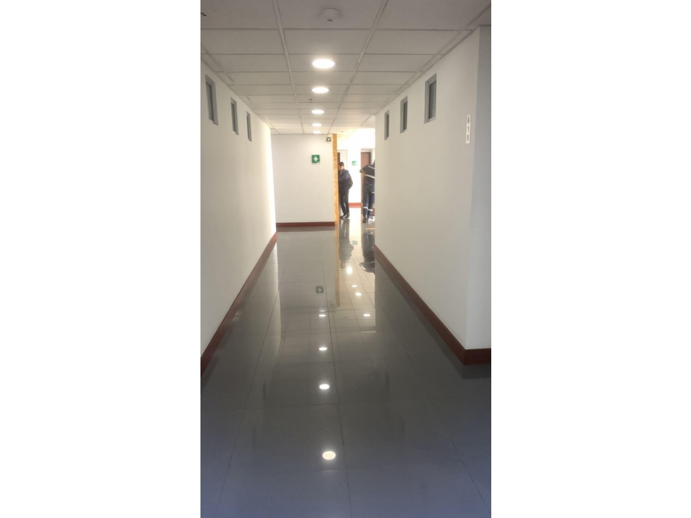 OFICINA EN VENTA BOGOTA - COLOMBIA — foto 3