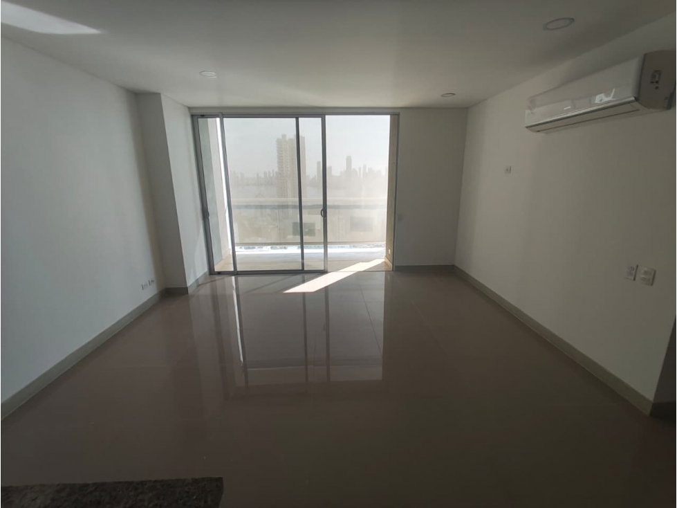 APARTAMENTO EN ARRIENDO EN MANGA - CARTAGENA - 2