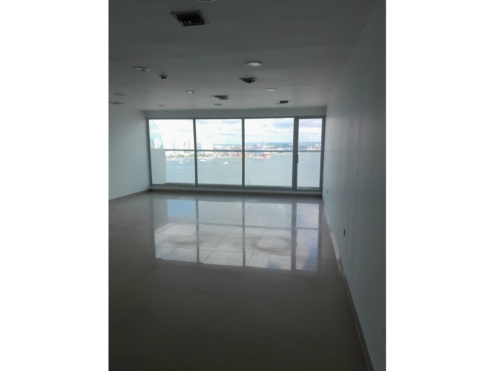 OFICINA EN ARRIENDO BOCAGRANDE CARTAGENA