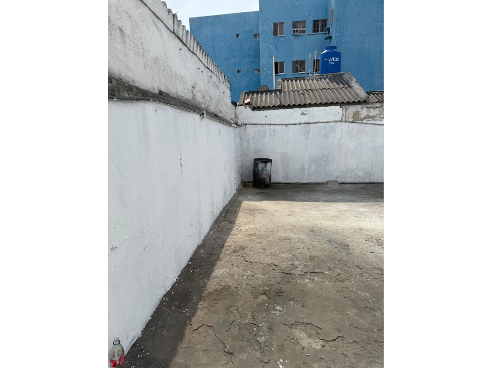 LOCAL EN ARRIENDO CRESPO - CARTAGENA — foto 3