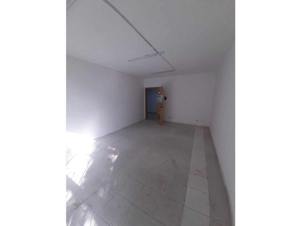 ARRIENDO DE OFICINA CENTRO - CARTAGENA — foto 3