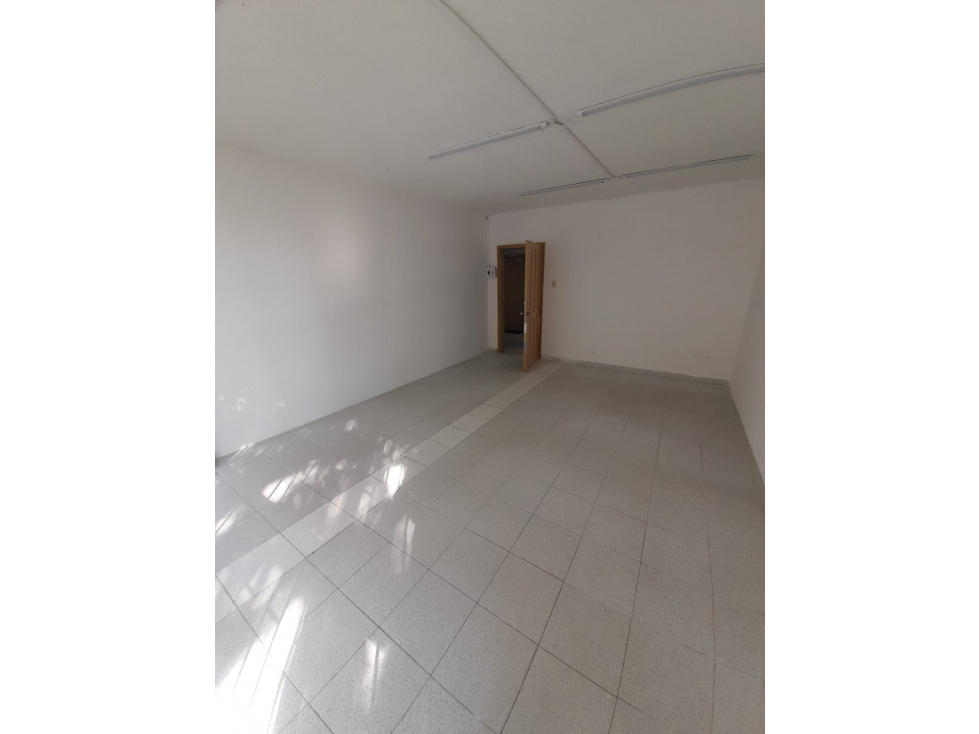 ARRIENDO DE OFICINA CENTRO - CARTAGENA — foto 3