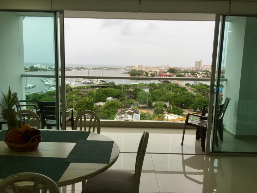EN ARRIENDO APARTAMENTO AMOBLADO EN MANGA - CARTAGENA