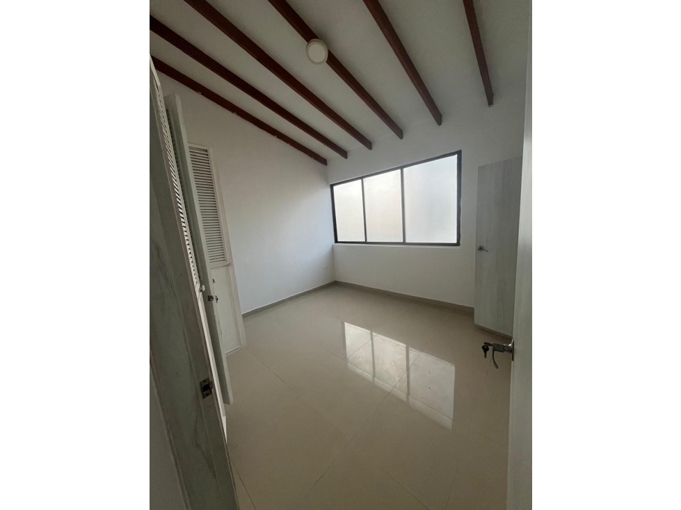 APARTAMENTO EN VENTA CRESPO-CARTAGENA — foto 3