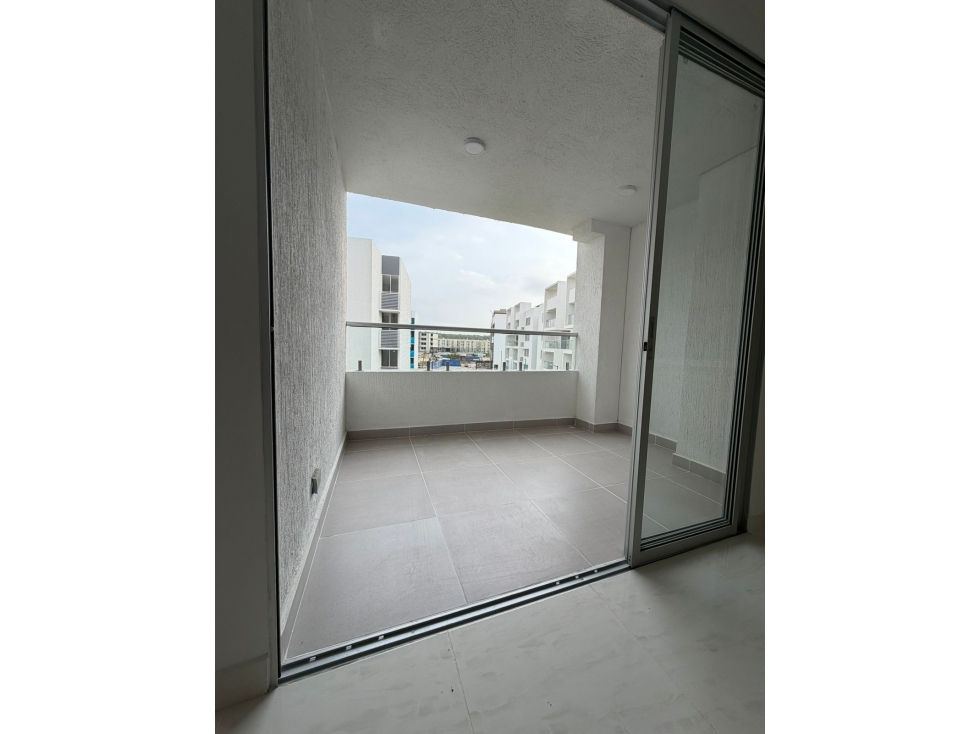 Apartamento Amoblado para Arriendo en Manzanillo — foto 2