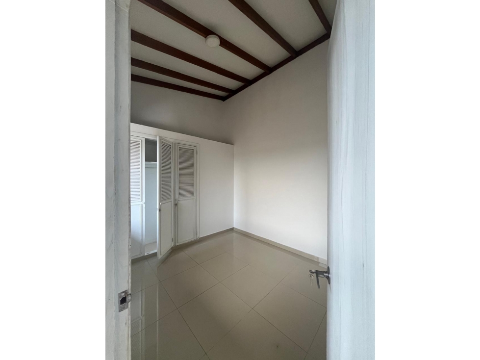 APARTAMENTO EN VENTA CRESPO-CARTAGENA — foto 4
