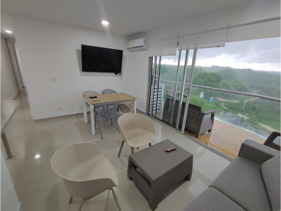 Apartamento en Serena del Mar - Permuta Local En B/quilla o Cartagena