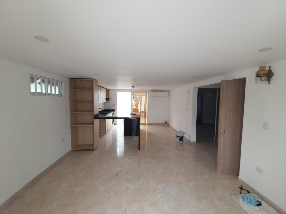 EN ARRIENDO CASA COMERCIAL Y/O RESIDENCIAL EN CRESPO - CARTAGENA - 3