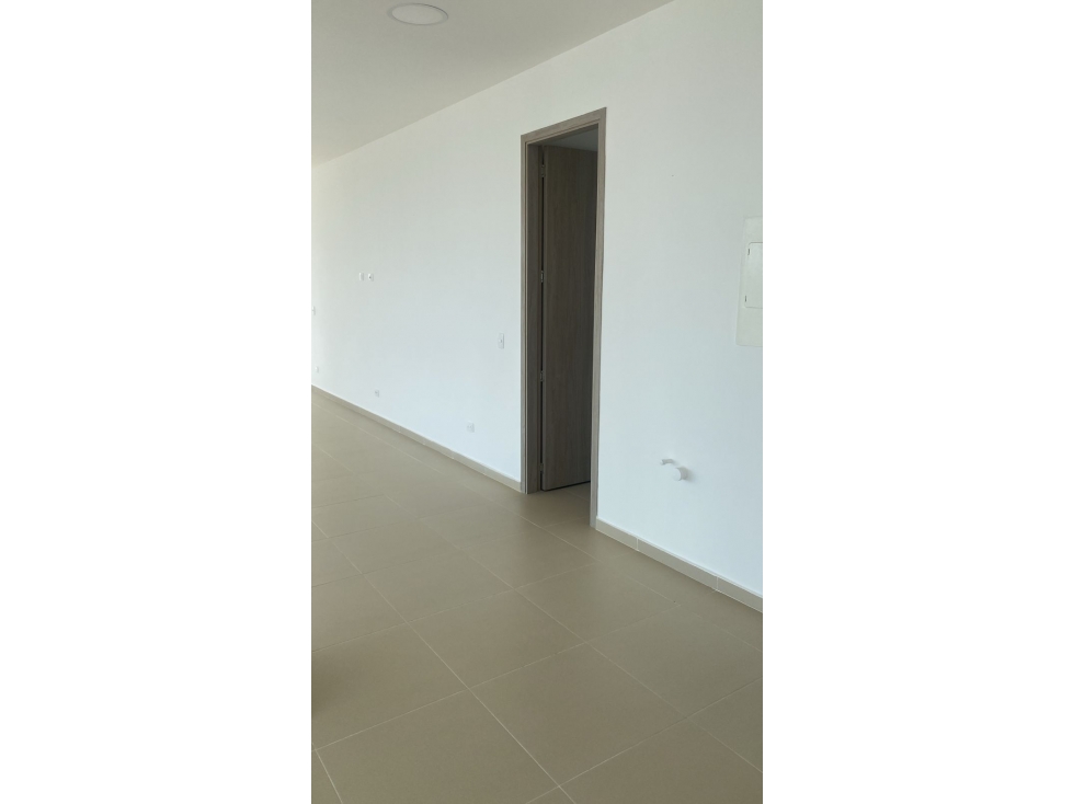 OFICINA EN ARRIENDO EN MANGA - CARTAGENA
