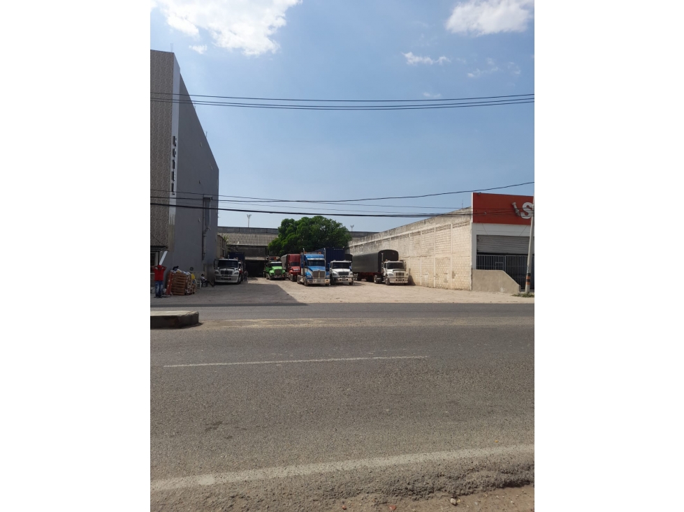 LOTE PARA BODEGA EN VENTA EN EL BOSQUE .EXCELENTE UBICACIÓN CARTAGENA — foto 6