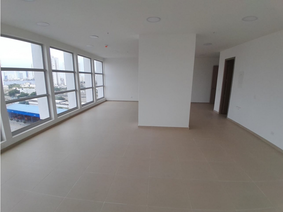 OFICINA EN ARRIENDO MANGA - CARTAGENA — foto 3