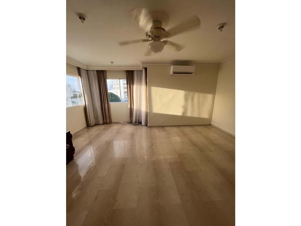 APARTAMENTO EN ARRIENDO MANGA - CARTAGENA — foto 3
