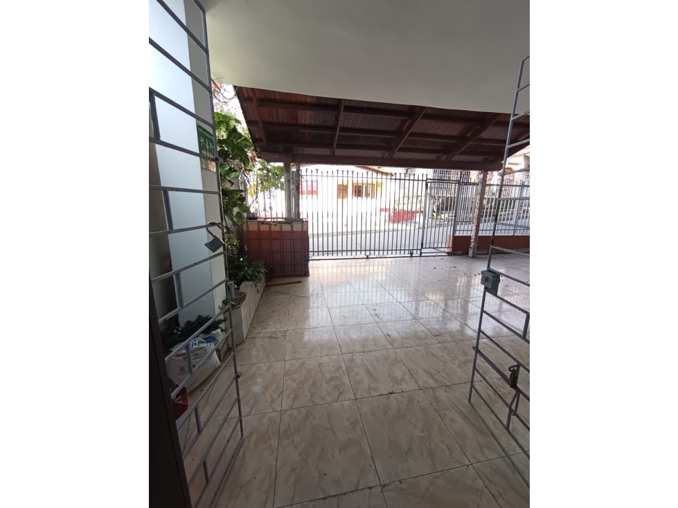 OFICINA EN ARRIENDO EN SAN ISIDRO - CARTAGENA