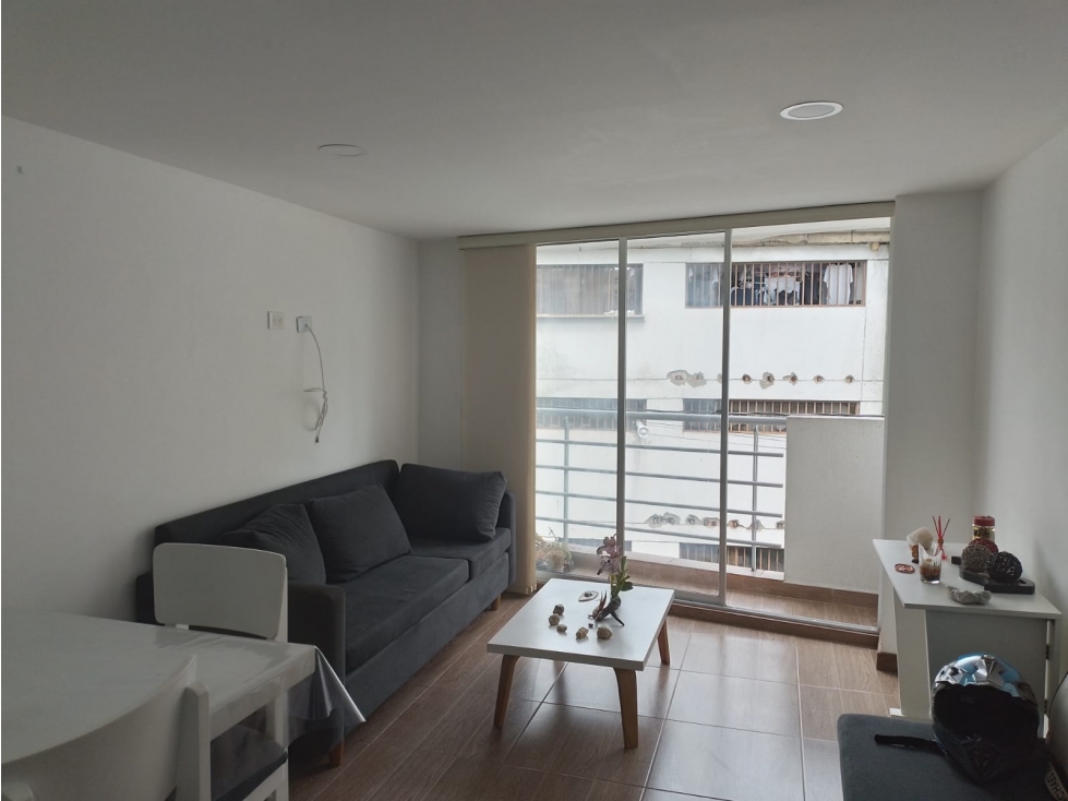 APARTAMENTO EN VENTA SECTOR CHIPRE — foto 4