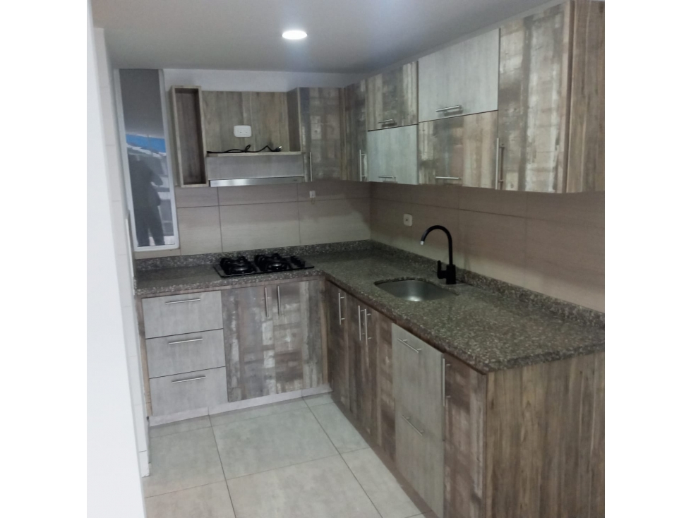 VENTA DE APARTAMENTO SECTOR CHIPRE — foto 3